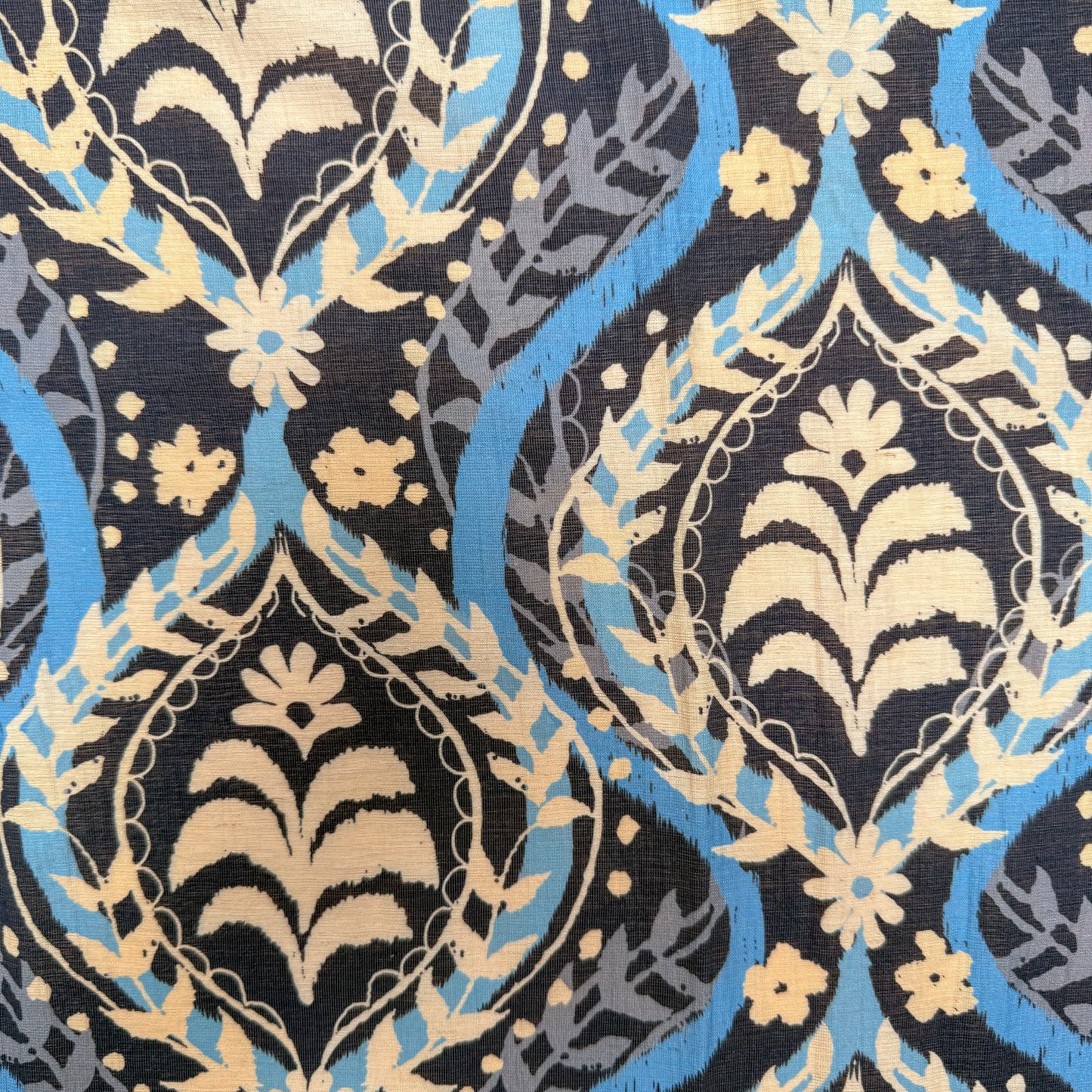 Linen Cotton Blend Sapphire Arc - GT 2113