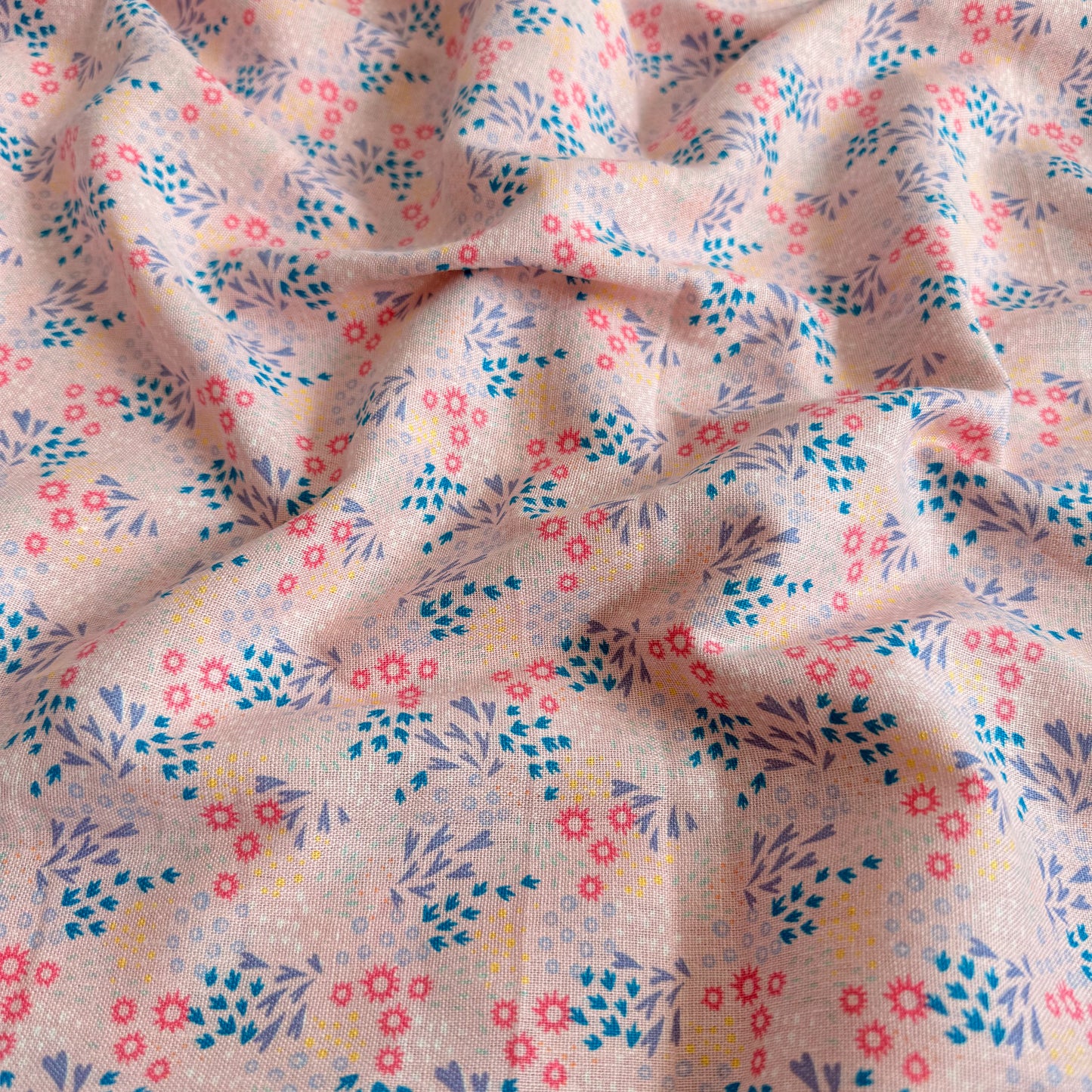 Linen Cotton Blend Petit Bouquet - GT 2287
