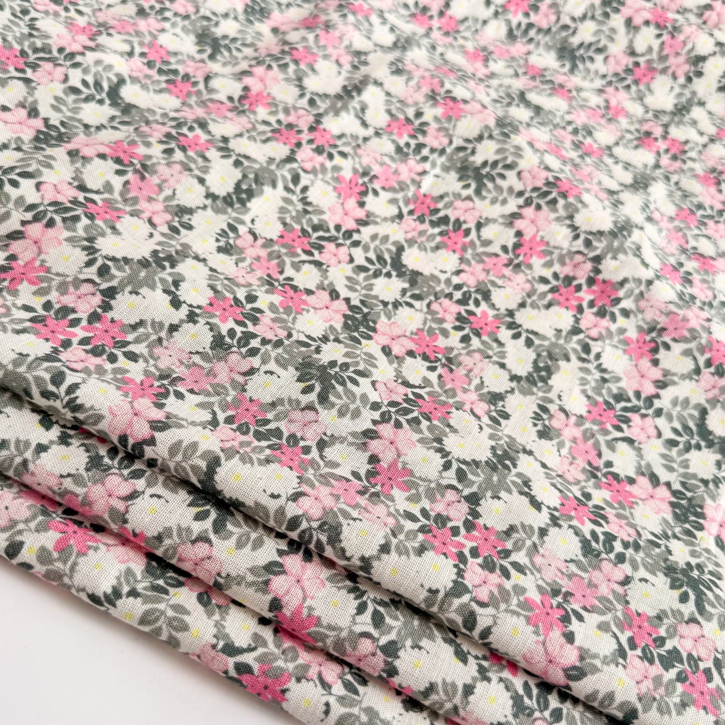 Cotton Linen Texture Ditsy Dust - GT 2263