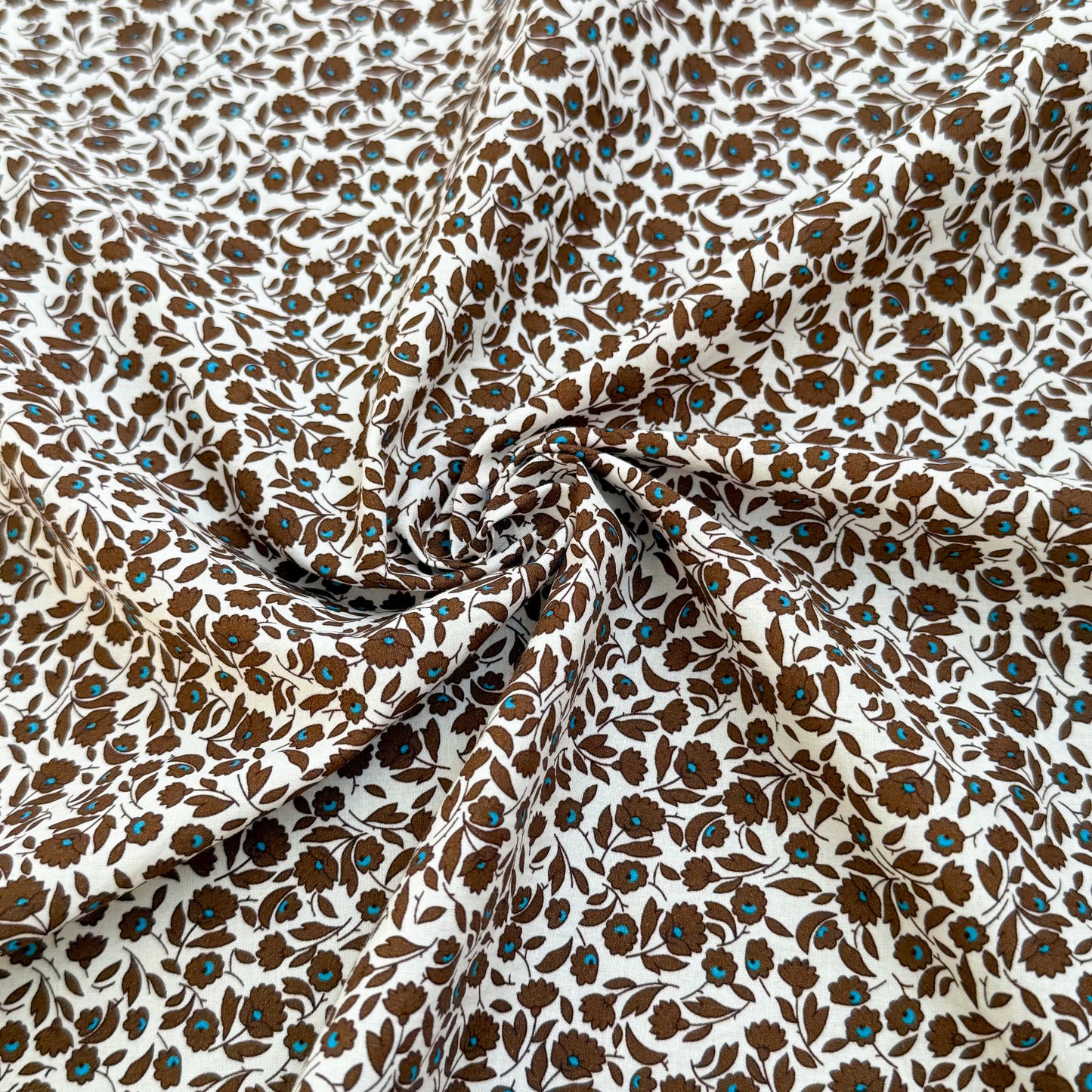 100% Lawn Cotton Cocoa Field - GT 2162