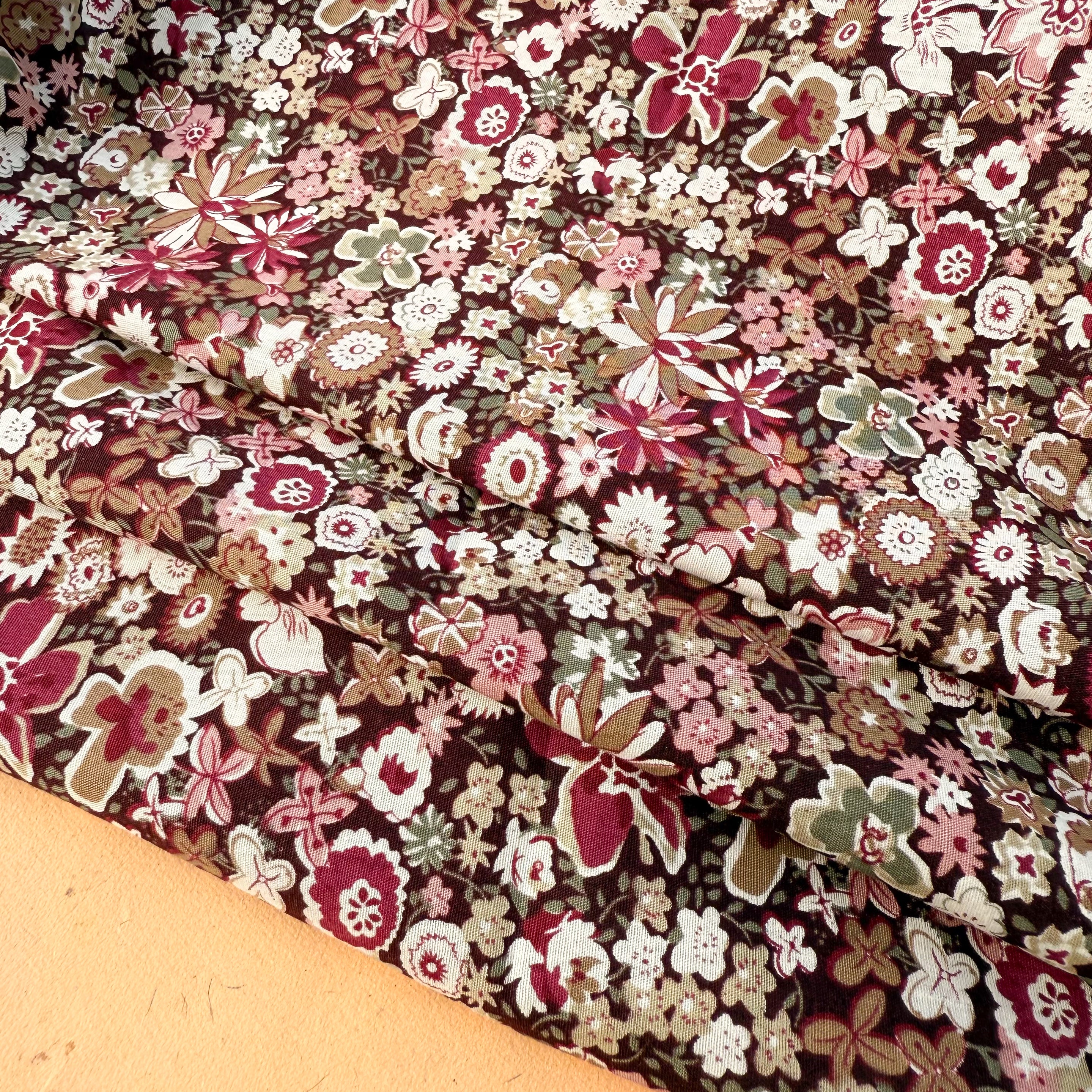100% Cotton Ember Florale - GT 2001 – GOT Colombo
