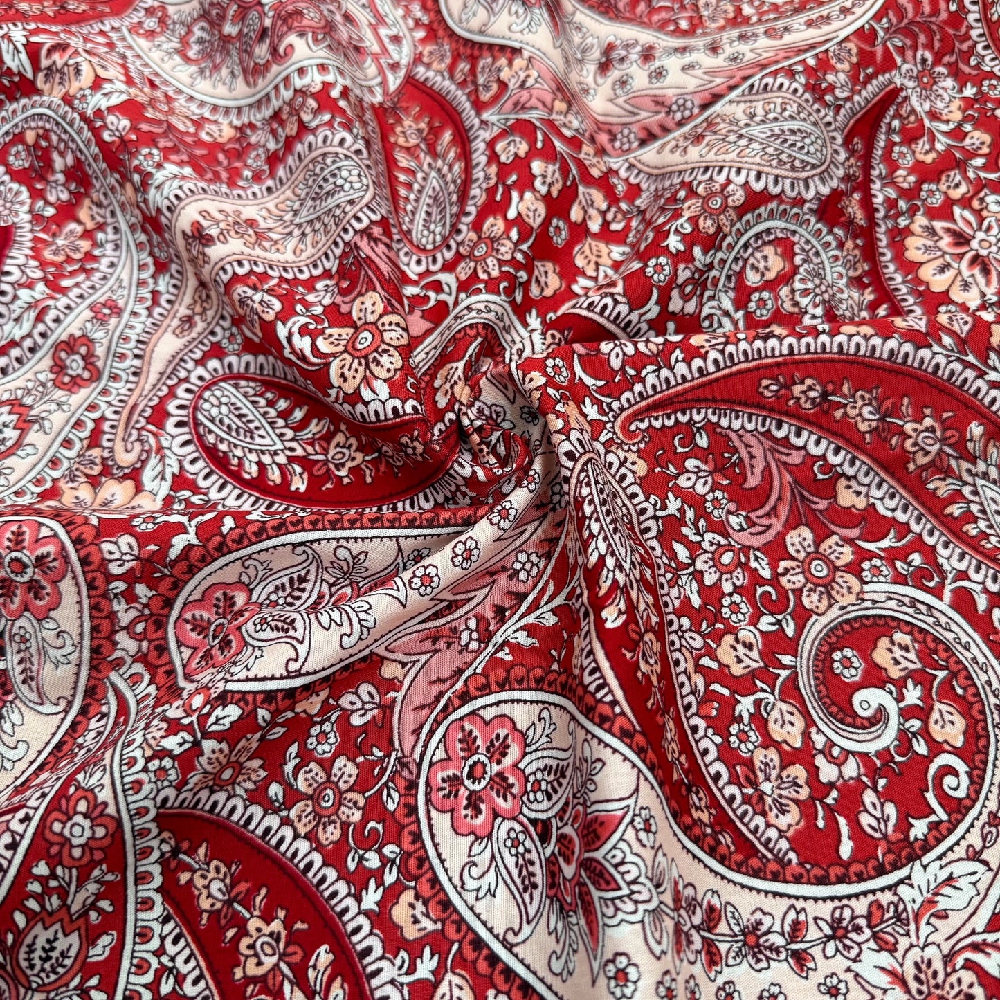 100% Cotton Lawn Maple - GT 2037