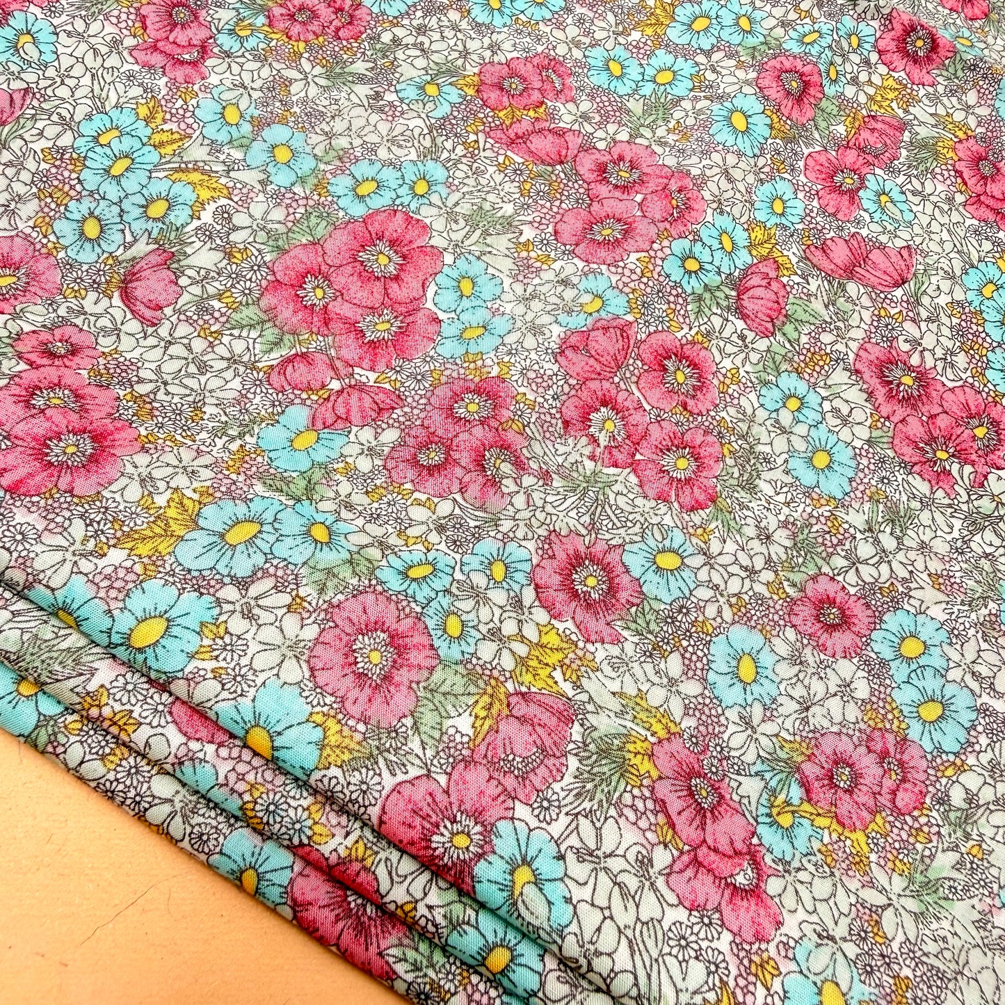 100% Cotton Garden Ditsy - GT 2012