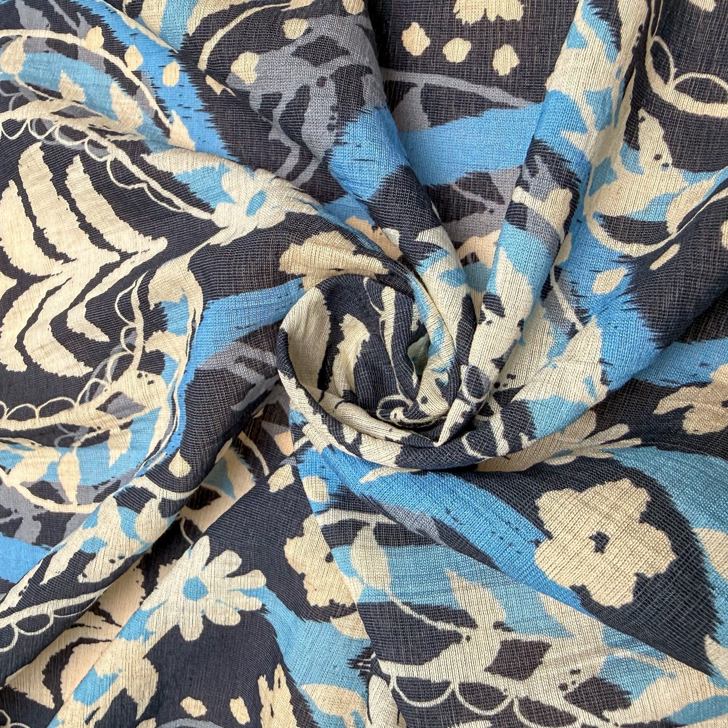 Linen Cotton Blend Sapphire Arc - GT 2113