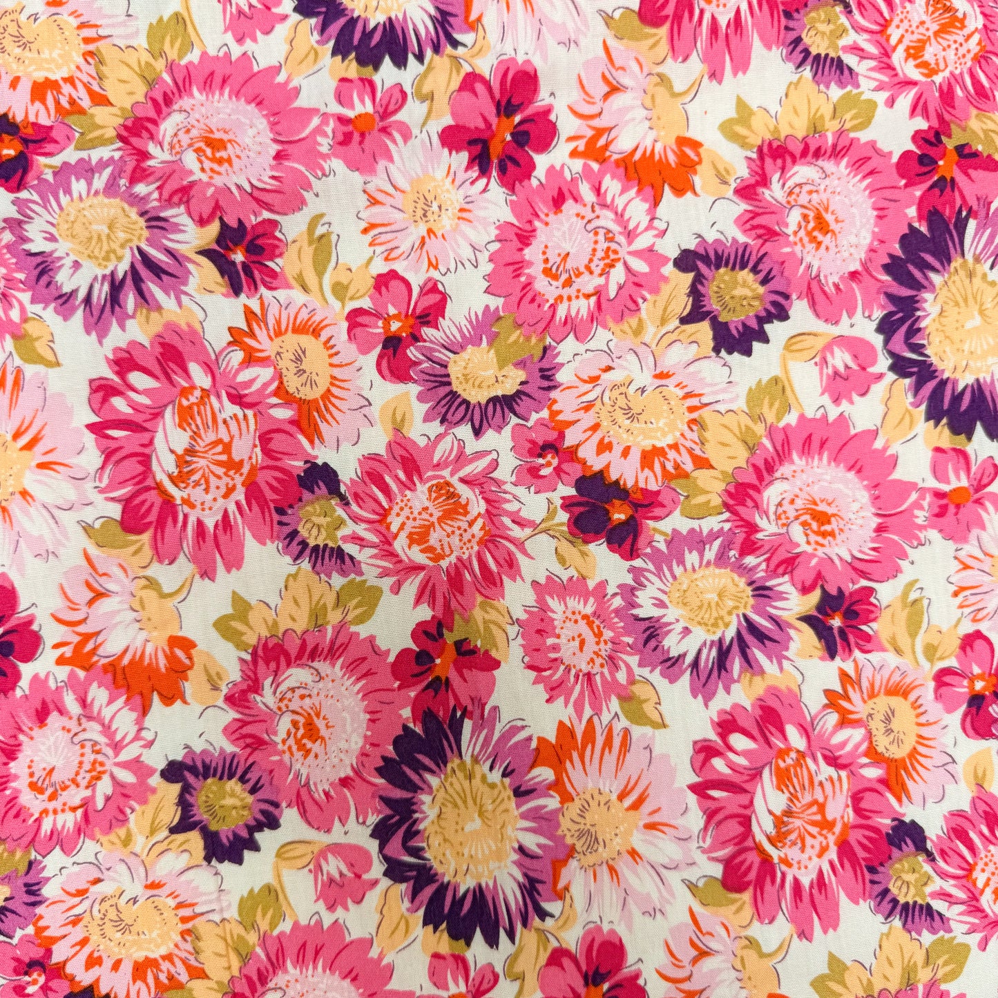 100% Cotton Petal Riot - GT 2066