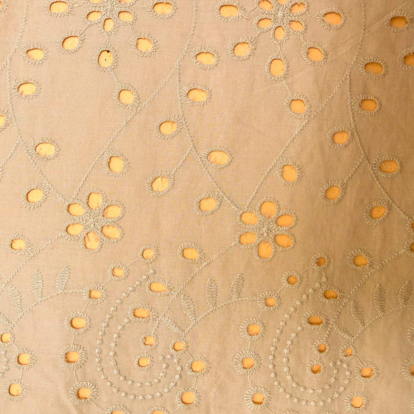 Cotton Eyelet Embroidery Dune - GT 2247