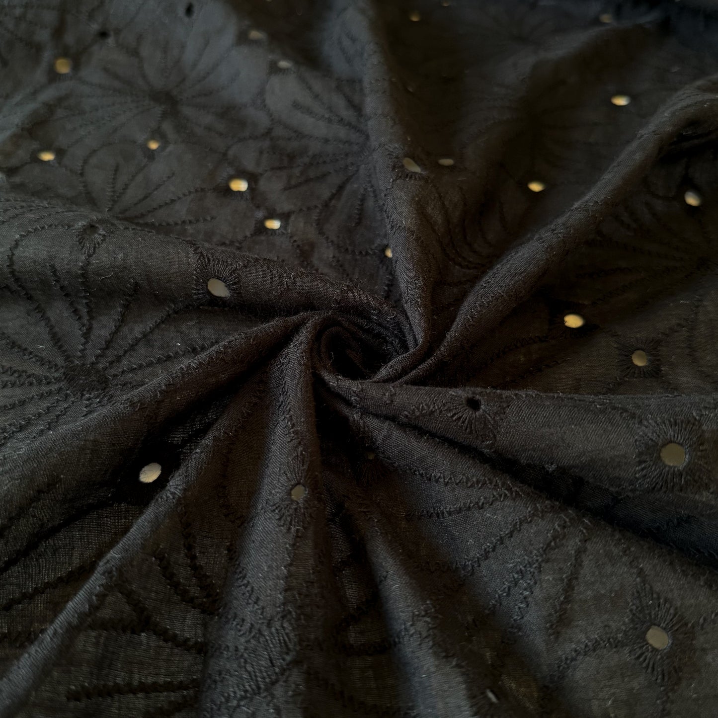 Cotton Poly Eyelet Embroidery Inkloom - GT 2243