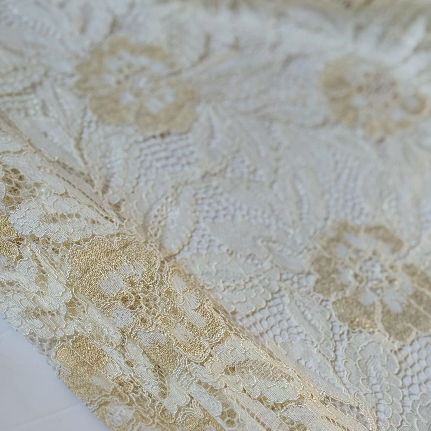 100% Polyester Lace Lacemere - GT 2246