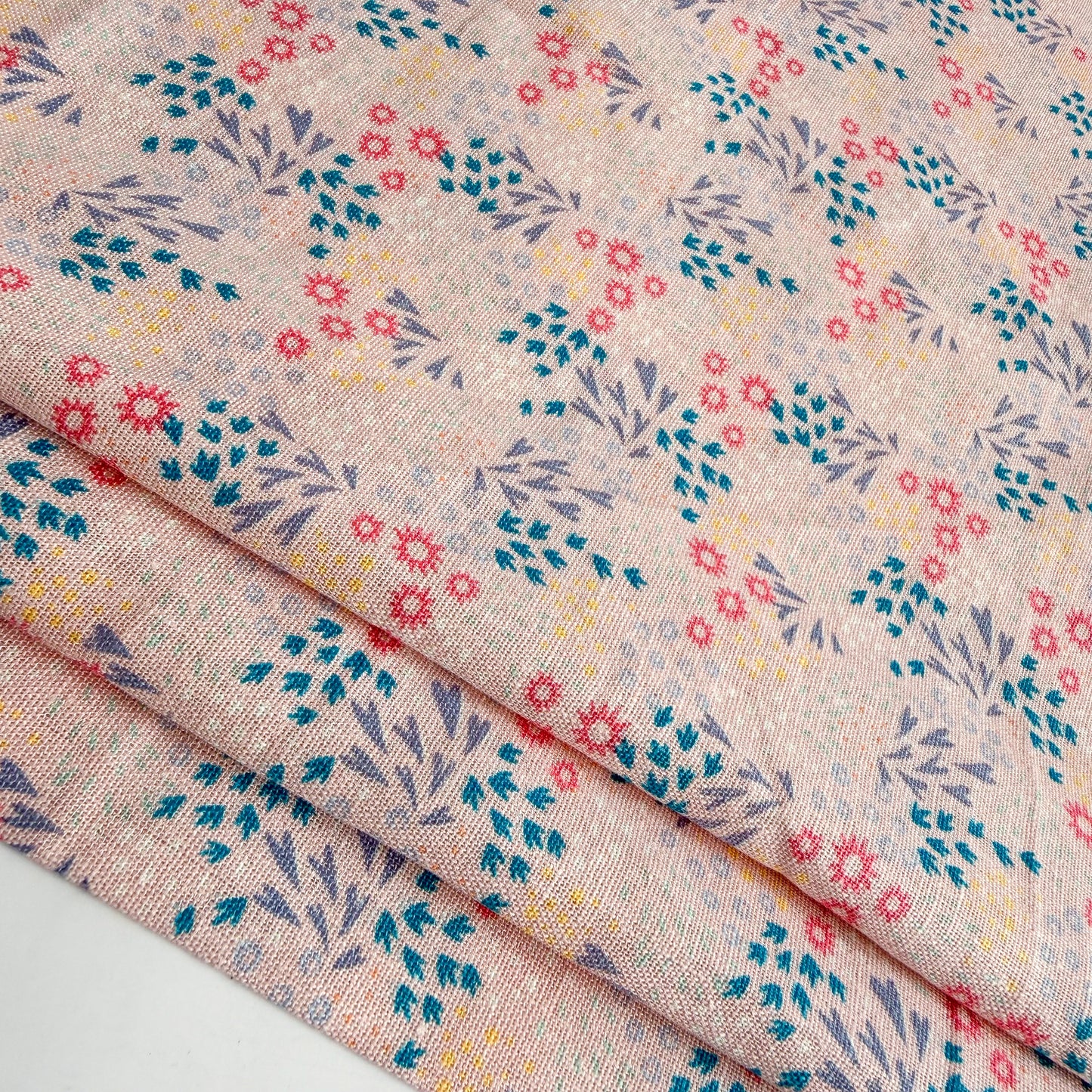 Linen Cotton Blend Petit Bouquet - GT 2287